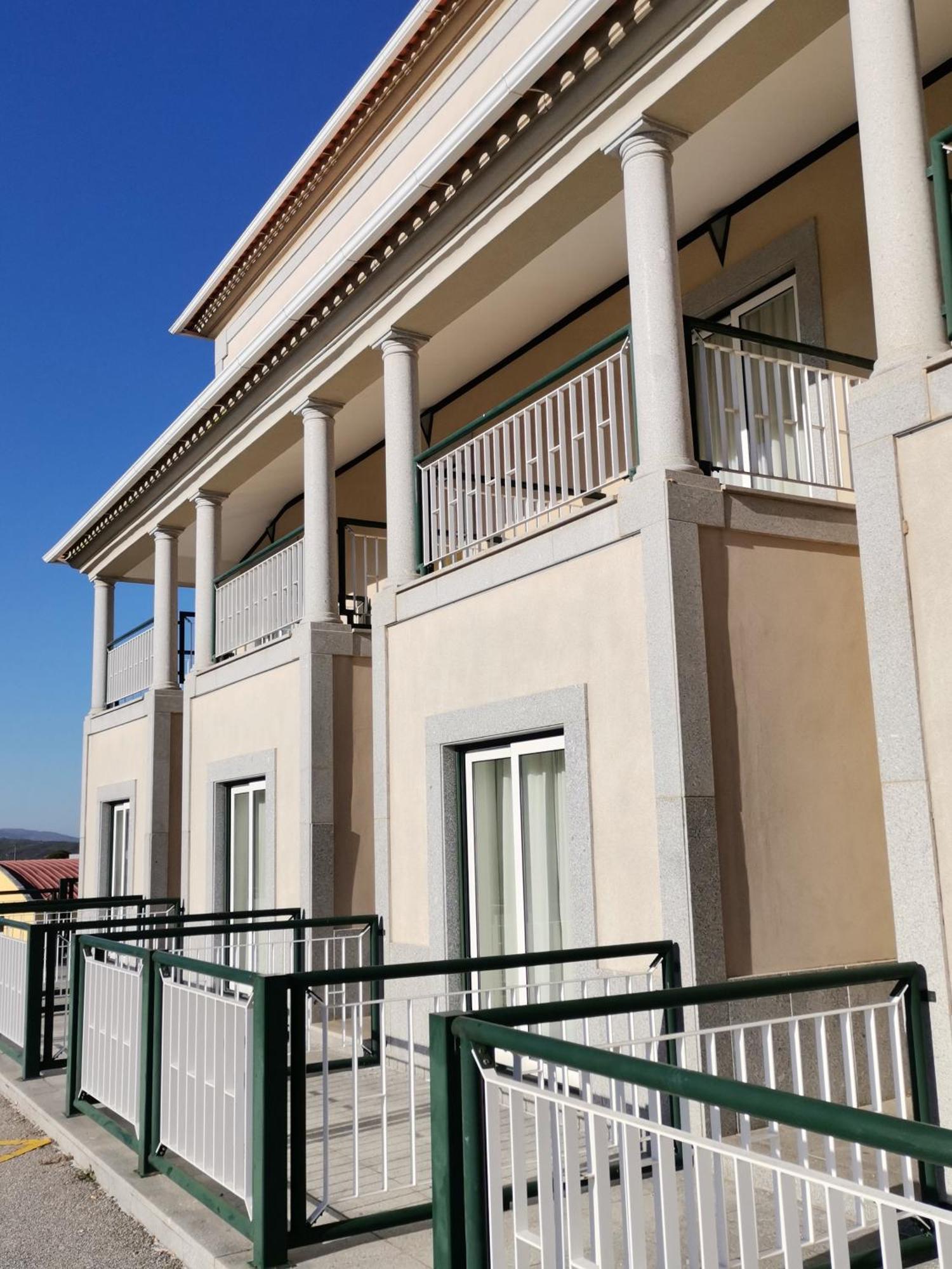 Hotel Quinta Dos Cedros Селорику-да-Бейра Экстерьер фото