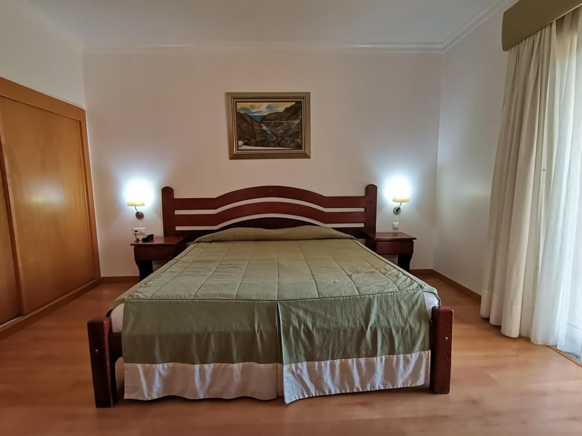 Hotel Quinta Dos Cedros Селорику-да-Бейра Экстерьер фото