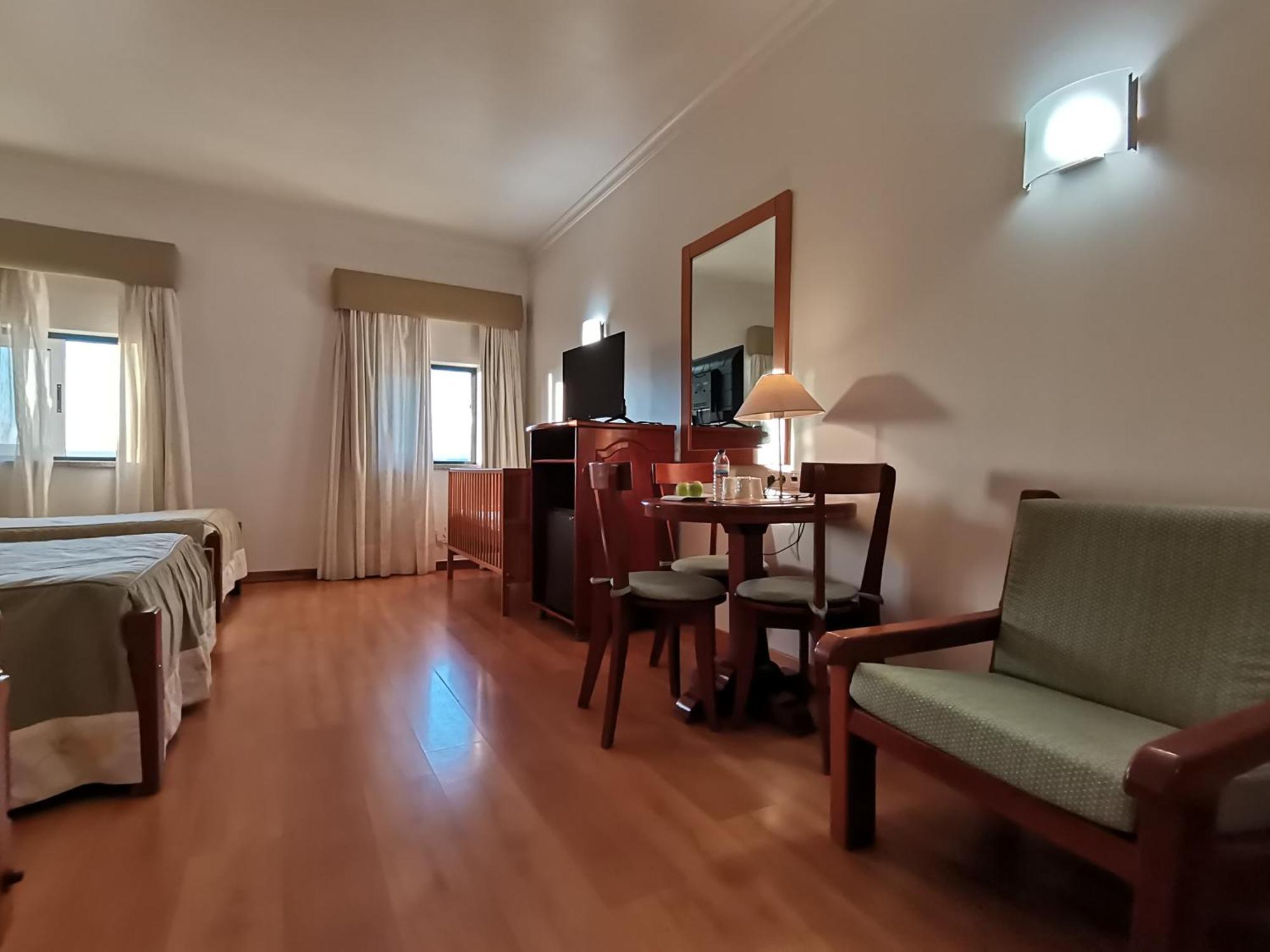 Hotel Quinta Dos Cedros Селорику-да-Бейра Экстерьер фото
